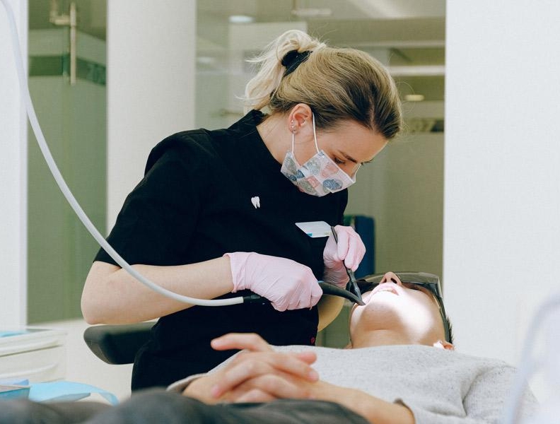Why You Need To  See A Dental Hygienist